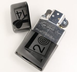 次のZIPPOを見る